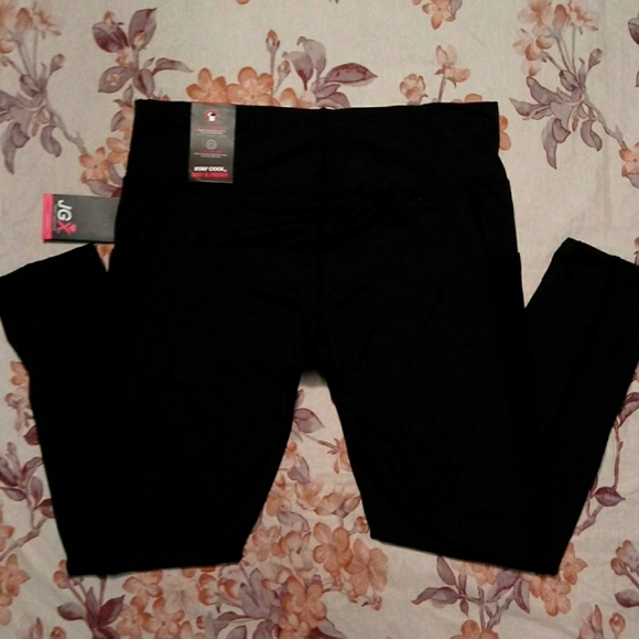 NWT Women's Black Active Leggings | Size XL | Mesh Pockets, Moisture-Wicking, 4- - Picture 6 of 6